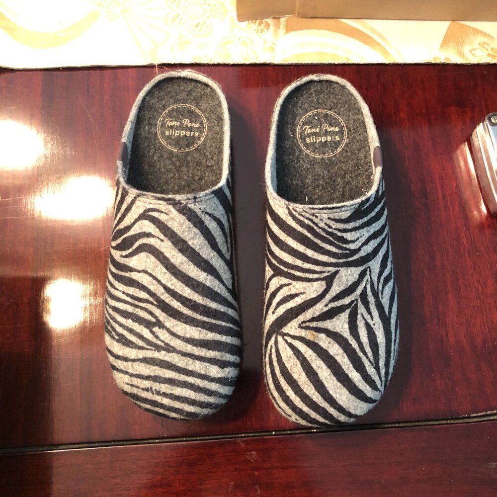 Toni Pons Zebra Print Slippers